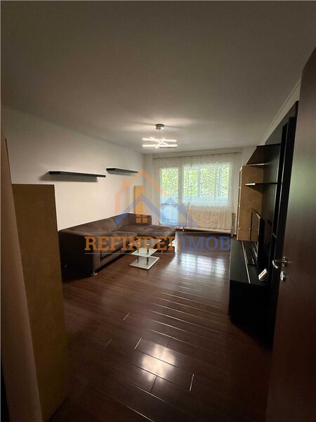 Lujerului Vanzare apartament 2 camere zona Lujerului -  Tramvai 41